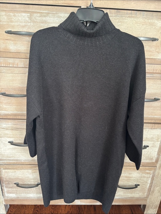 Tuckernuck Dresses & Skirts - Sweater dress